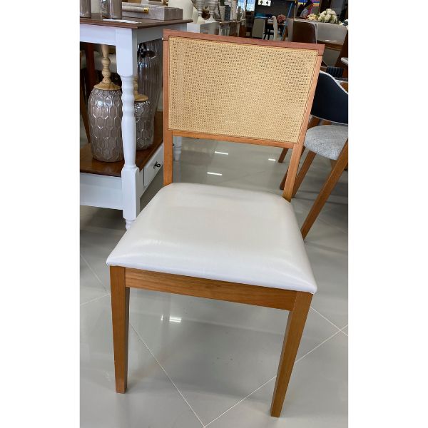 CADEIRA ARTSOLI IRIS COR CASTANHO CLARO COM ENCOSTO DE TELA ASSENTO COR A536 REF.: 2084
